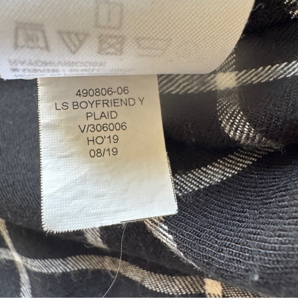 Banana Republic Black and White Plaid Blouses - Picture 12 of 16